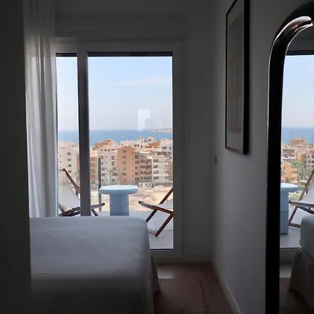 Apartamento Penthouse With Private Rooftop In With Views Torrevieja